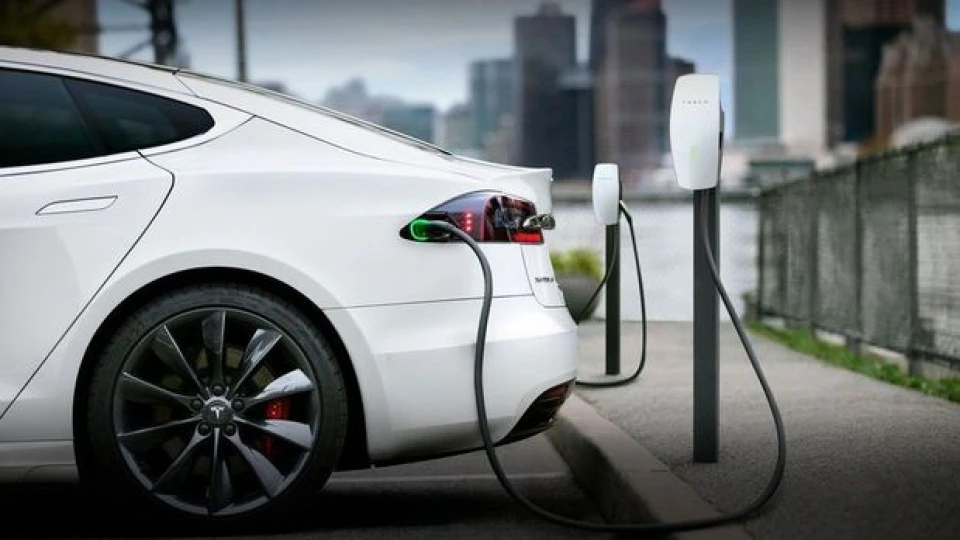 UEA: Bu yıl satılan yeni araçların yaklaşık yüzde 30'u elektrikli olacak