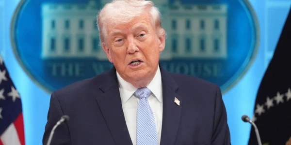 Trump: İran'la Anlaşma ya da Sert Darbe 'Yarı Yarıya' İhtimalini