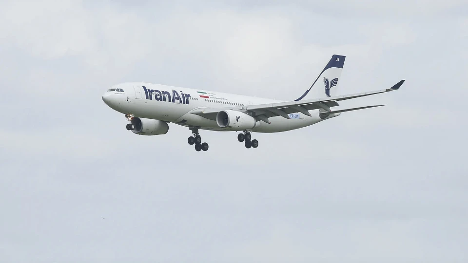 İran, 'yeni NOTAM' iddialarını reddetti; hava trafiği normal