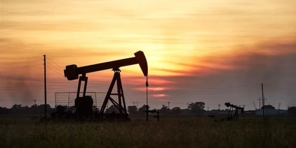Petrol fiyatları ABD-İran anlaşması haberleriyle geriledi