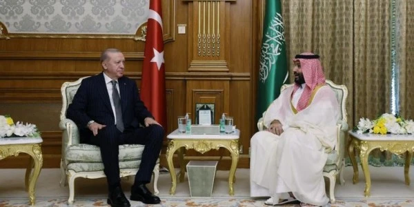 Erdoğan, Suudi Veliaht Prensi Selman ile telefonda görüştü