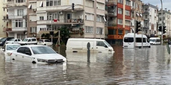 Selden etkilenen İstanbul esnafına 80 milyon lira destek