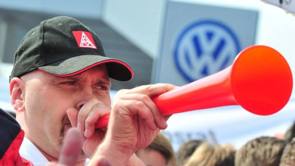 Volkswagen'den 660 bin çalışanına 2030'a kadar zam yapmama planı