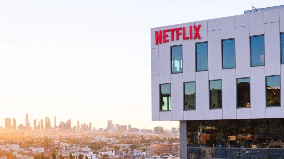 Netflix'in geliri üçüncü çeyrekte yüzde 12 artarak 12,9 milyar dolara çıktı